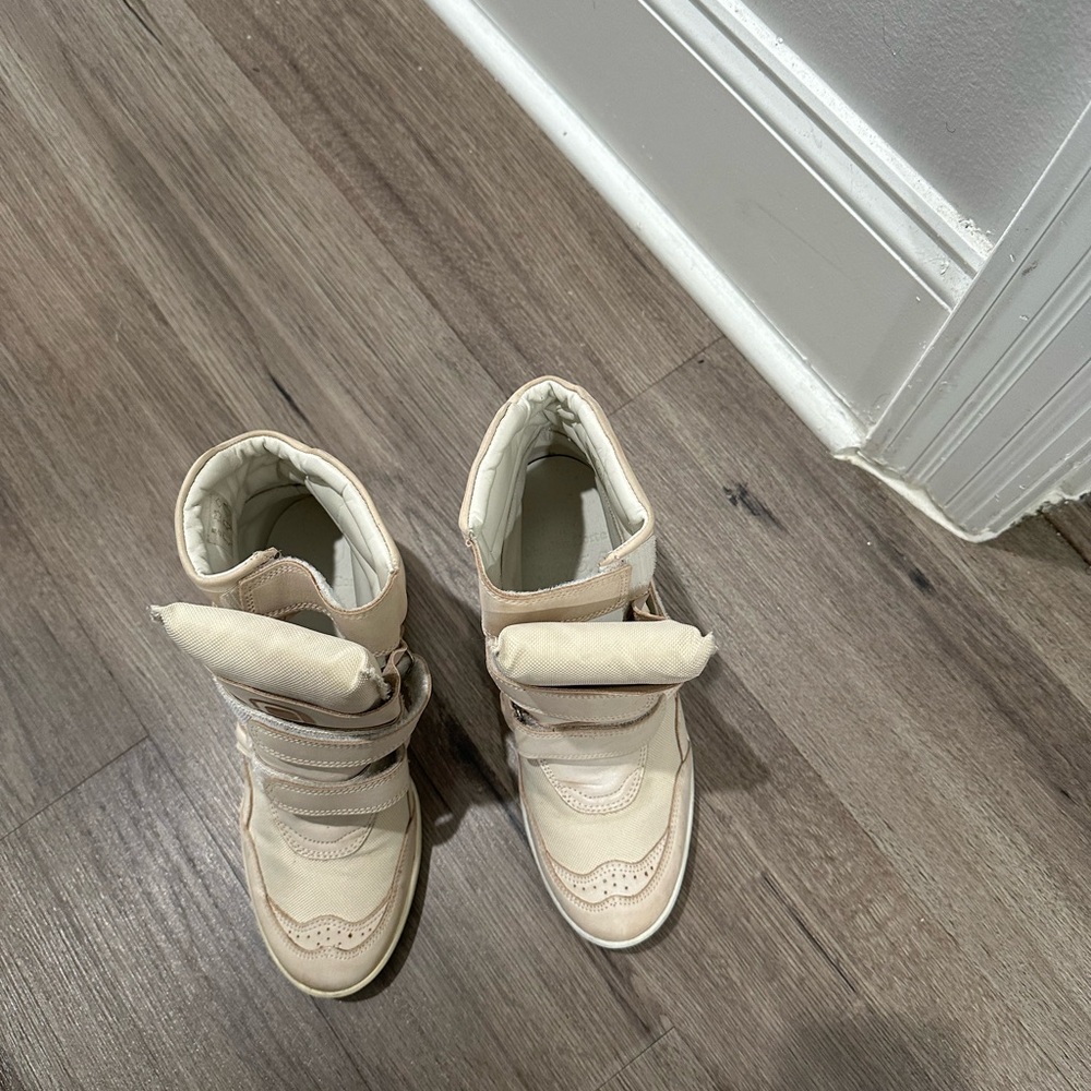 *RARE* Monica Corte! Worn few times. No longer have room in my closet.